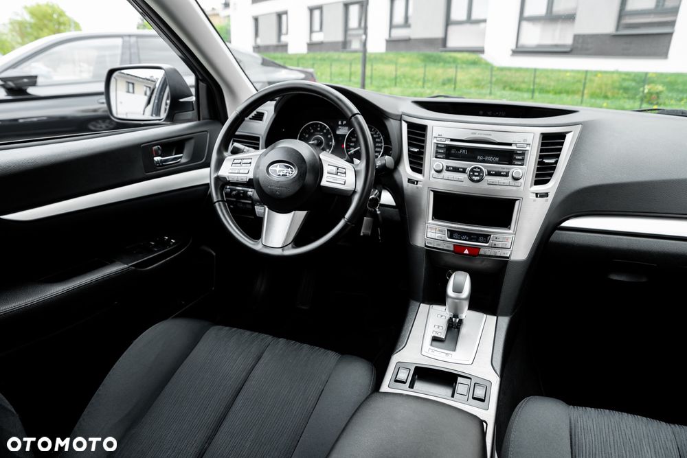Subaru Legacy 2.0i Lineartronic Active - 25