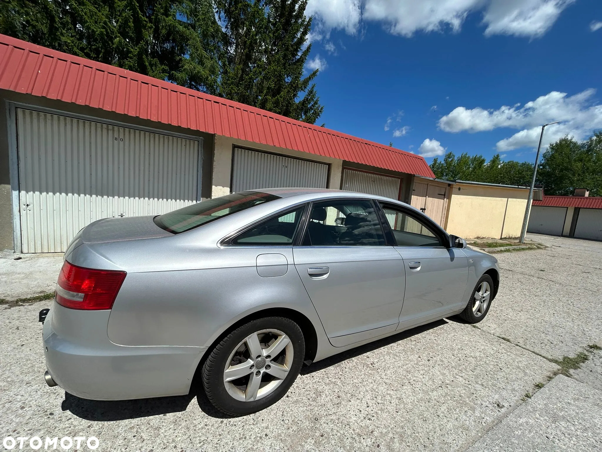 Audi A6 2.4 - 3