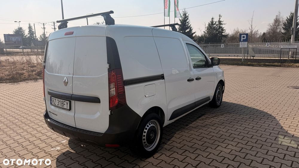 Renault Express - 4