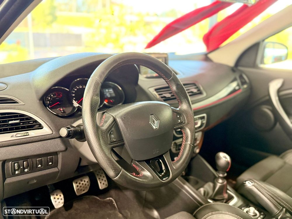 Renault Mégane Sport Tourer 1.5 dCi GT Line SS - 14