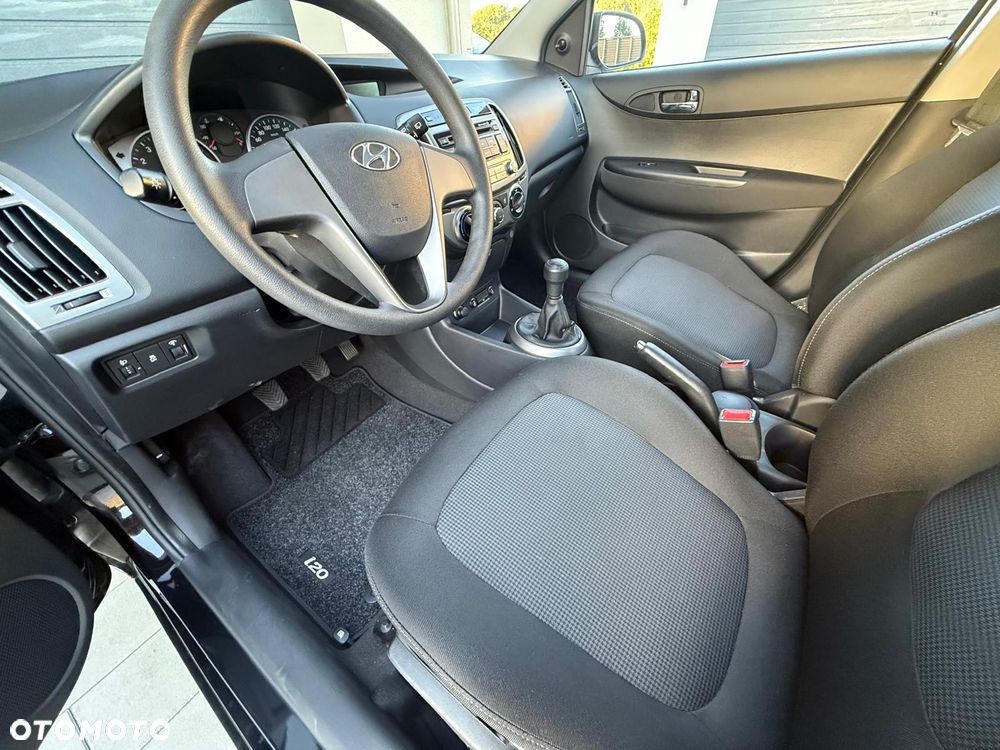 Hyundai i20 1.2 Intro Edition - 8