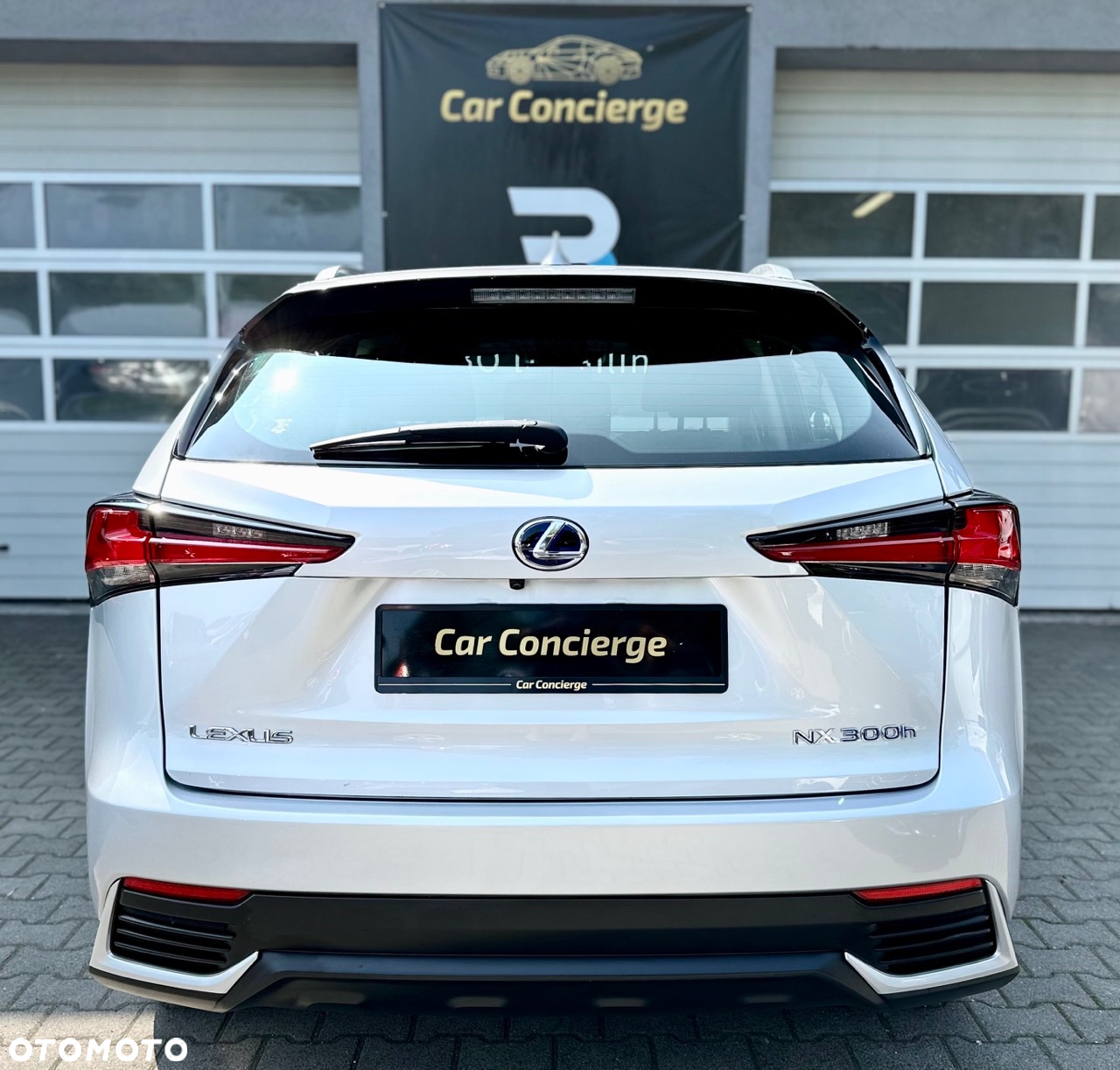 Lexus NX 300h Comfort AWD - 6
