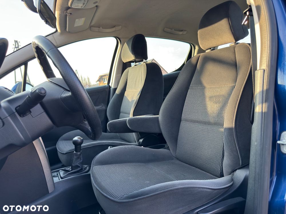 Peugeot 207 90 HDi FAP (Blue Lion) Tendance - 16