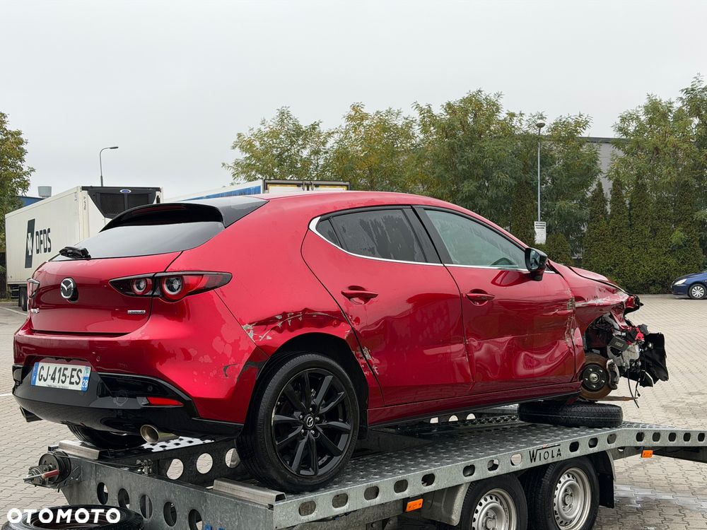 Mazda 3 - 10