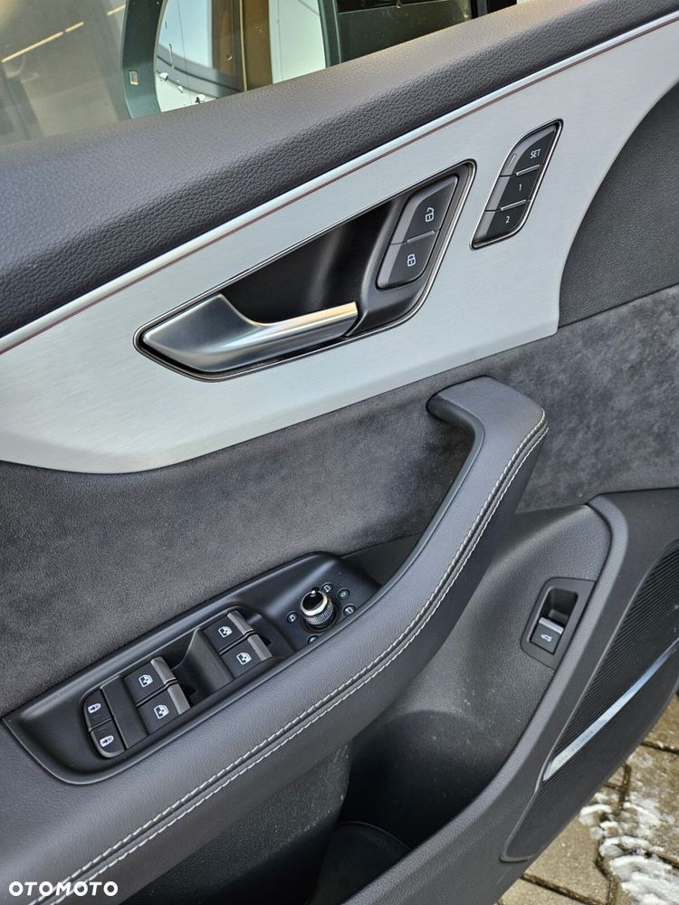 Audi Q7 - 10