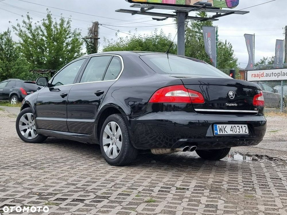 Skoda Superb 2.0 TDI Active - 8