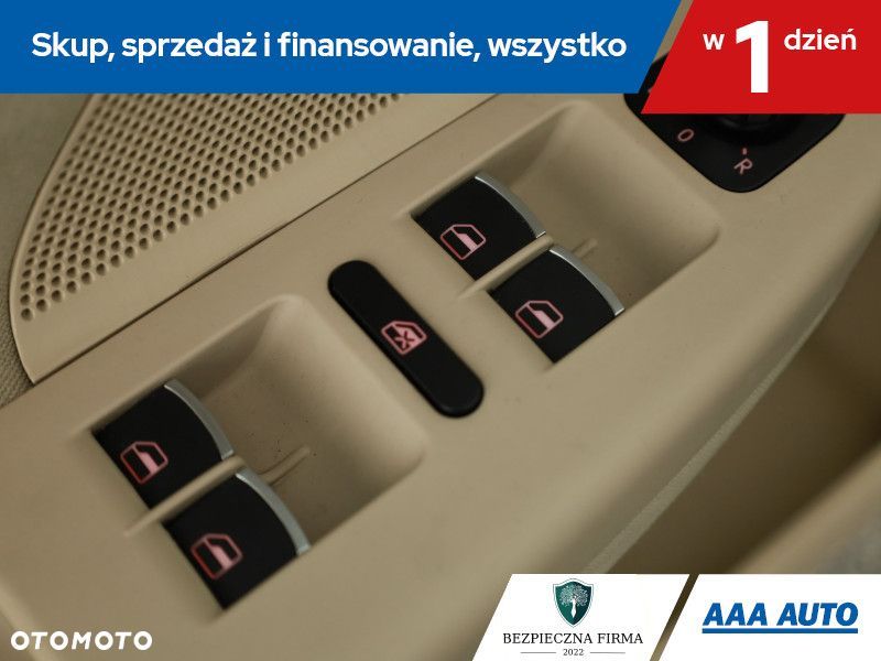 Volkswagen Golf - 17