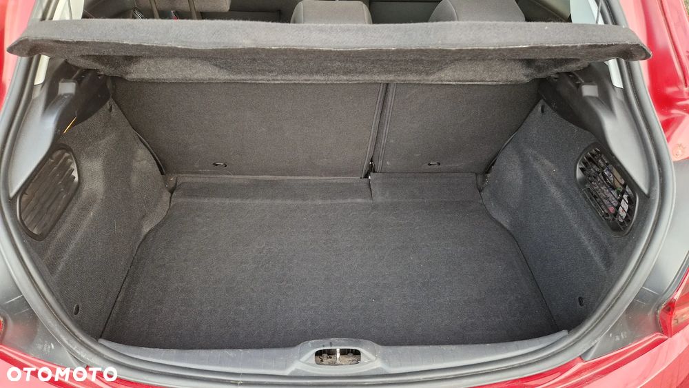 Peugeot 208 1.2 PureTech Allure - 24