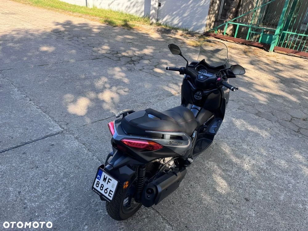 Yamaha X-max - 5