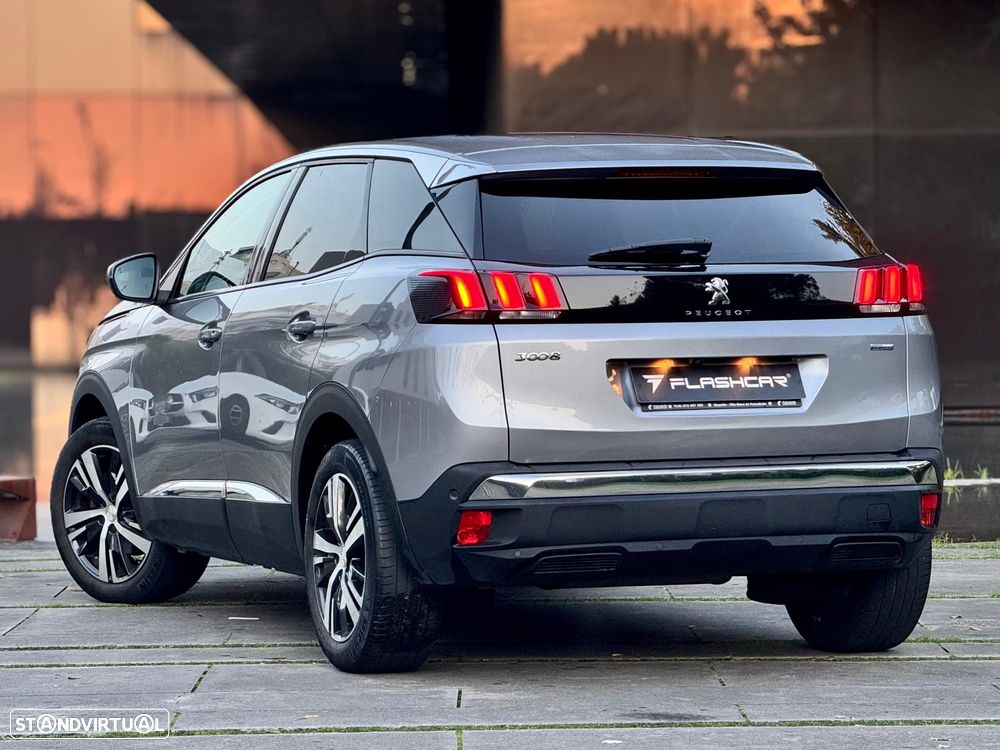 Peugeot 3008 PureTech 130 Stop & Start GPF Allure Pack - 22