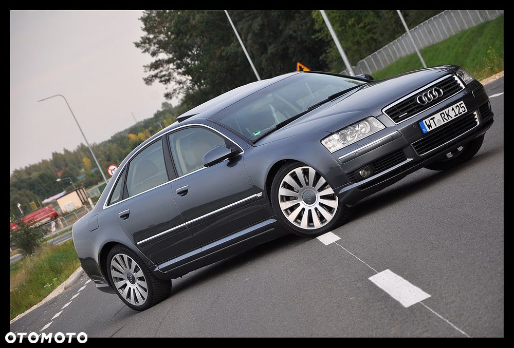 Audi A8 - 1