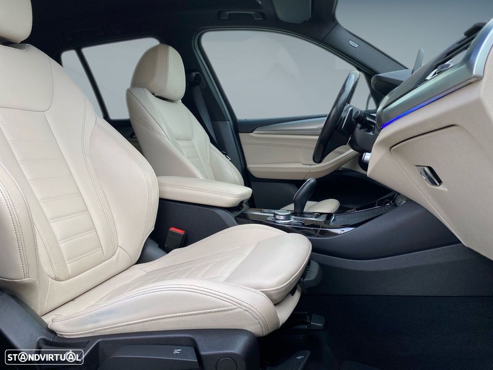 BMW X3 30 e xDrive Pack M - 17