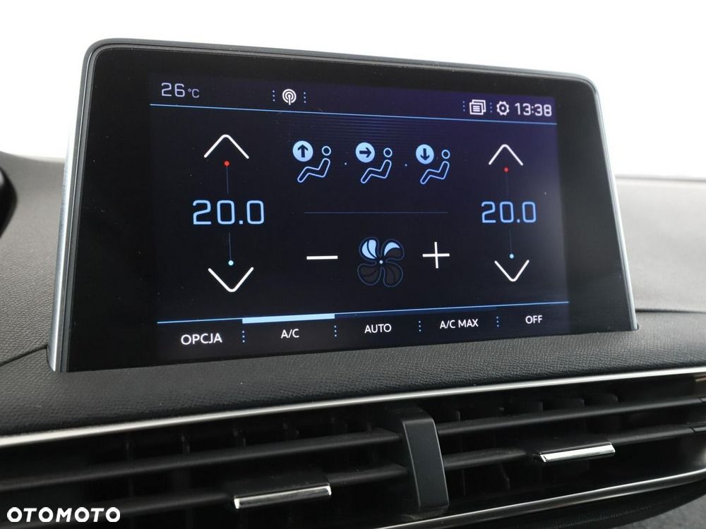 Peugeot 3008 1.2 PureTech Allure S&S EAT8 - 29