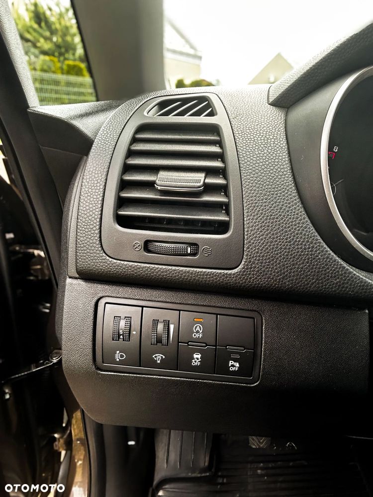 Kia Venga 1.4 Business Line - 11