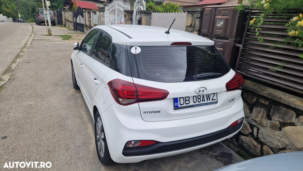 Hyundai i20 - 2