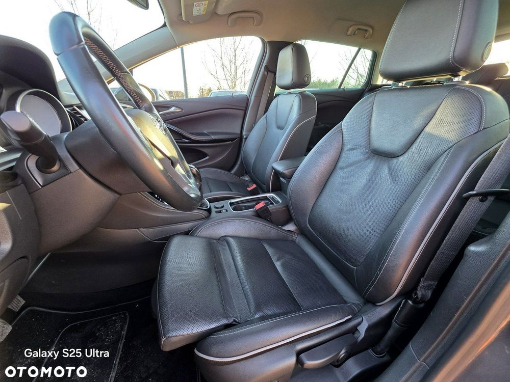 Opel Astra 1.6 BiTurbo D (CDTI) Start/Stop Innovation - 27