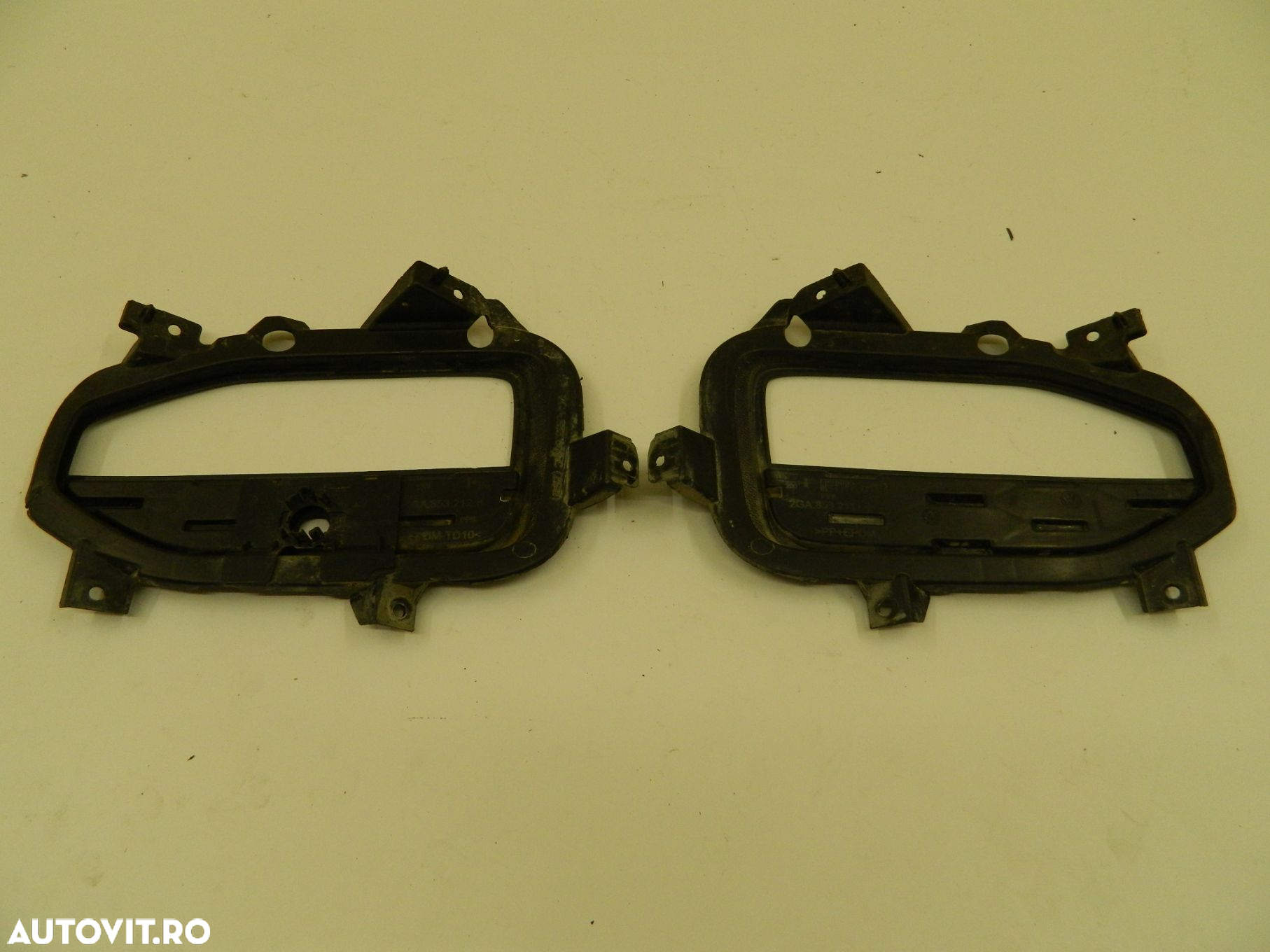 Set grile proiectoare VW T-Roc, 2018, 2019, 2020, 2021, 2GA853212H / 2GA853211F. - 6