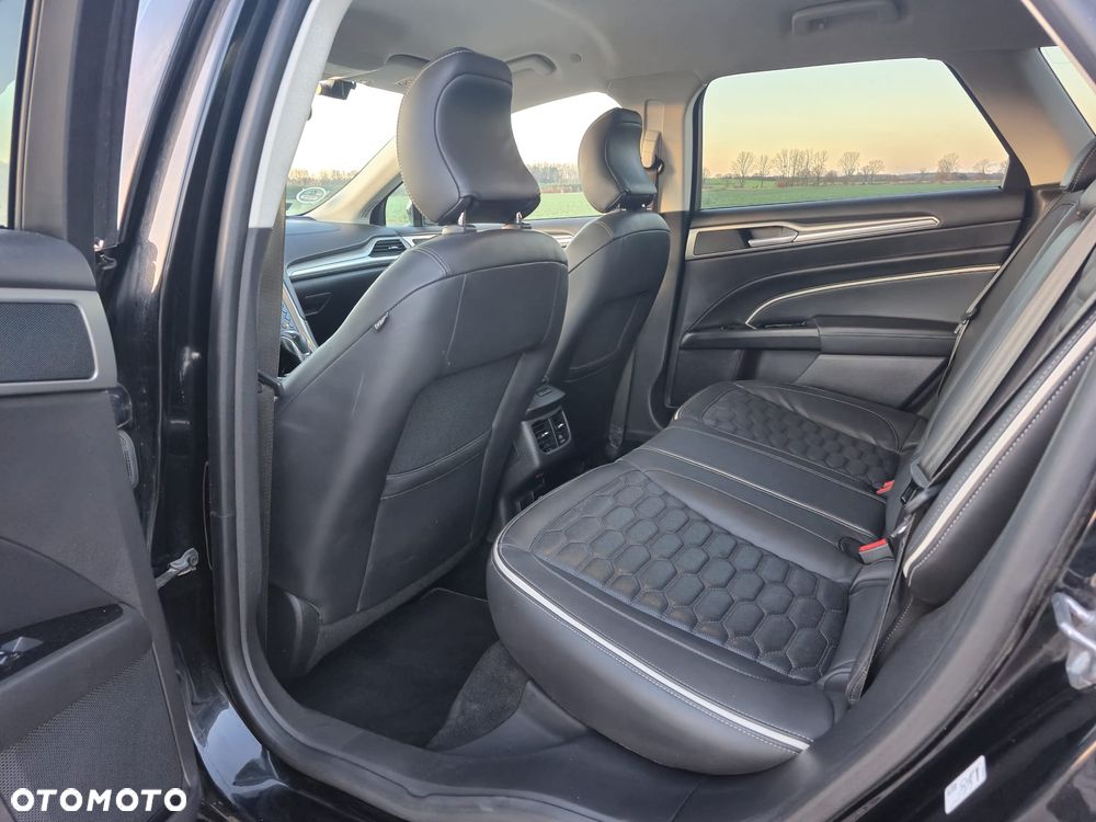 Ford Mondeo 2.0 TDCi Bi-Turbo PowerShift-Aut Vignale - 13