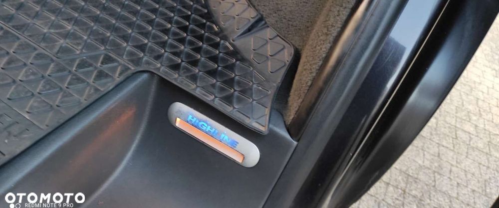 Volkswagen Multivan - 10