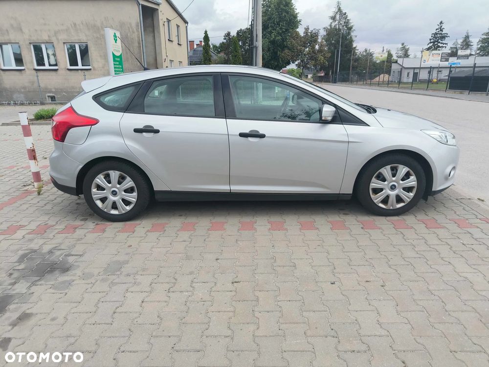 Ford Focus 1.6 Trend - 3