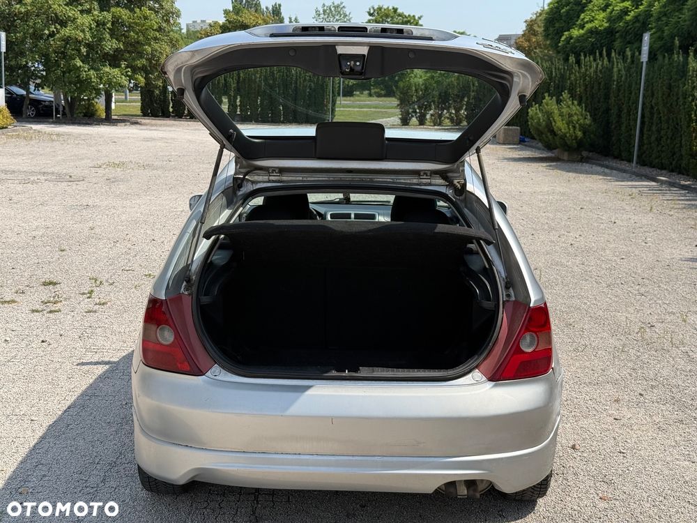 Honda Civic 1.7 CTDI ES - 10