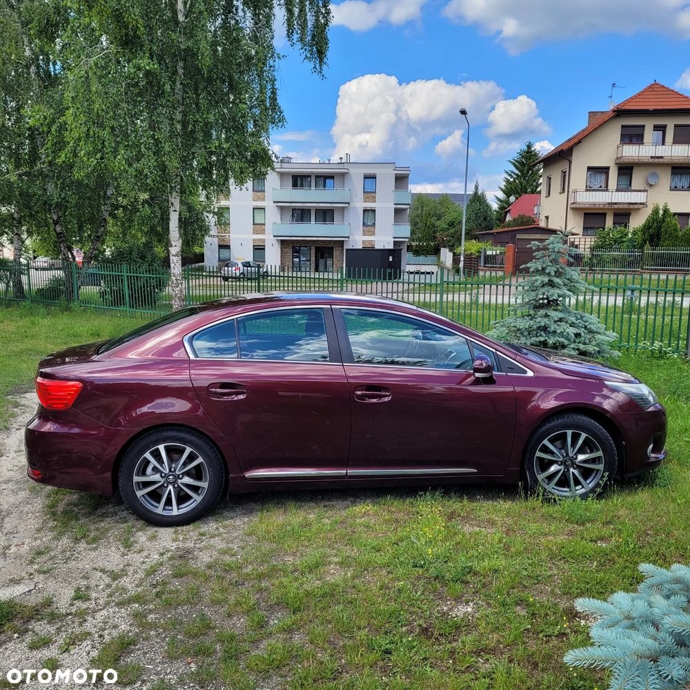 Toyota Avensis 1.8 Style - 4