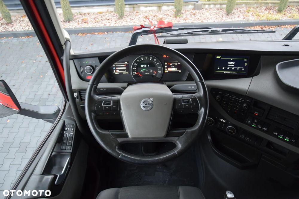 Volvo FH500 / HYDRAULIKA / EURO 6 / ACC / LEDY / ALUFELGI / SERWISOWANY / SPROWADZONY - 24