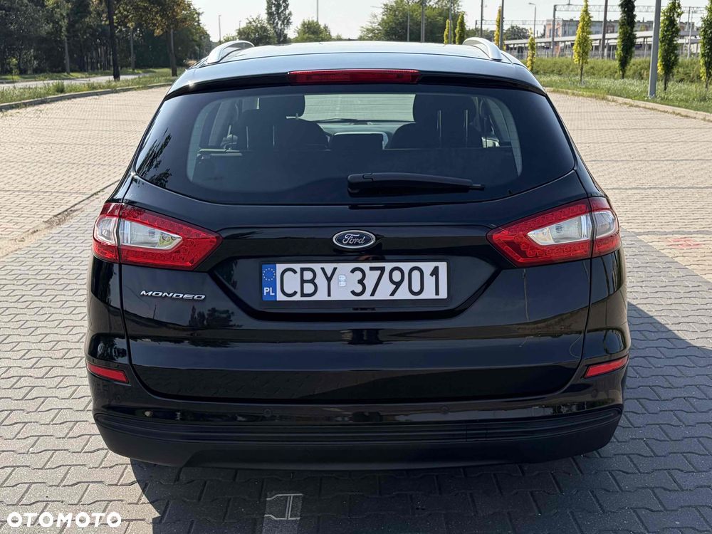 Ford Mondeo ver-2-0-tdci-start--stopp-powershift--aut-trend - 8
