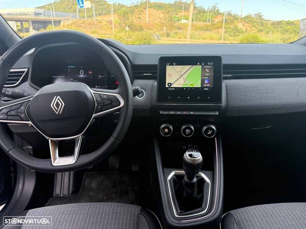 Renault Clio 1.0 TCe Techno - 24