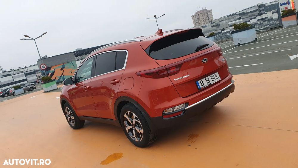 Kia Sportage 1.6 DSL MHEV 7DCT HP 4x2 Style - 33