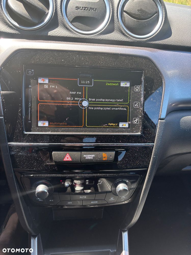 Suzuki Vitara 1.4 Boosterjet Premium 2WD - 19