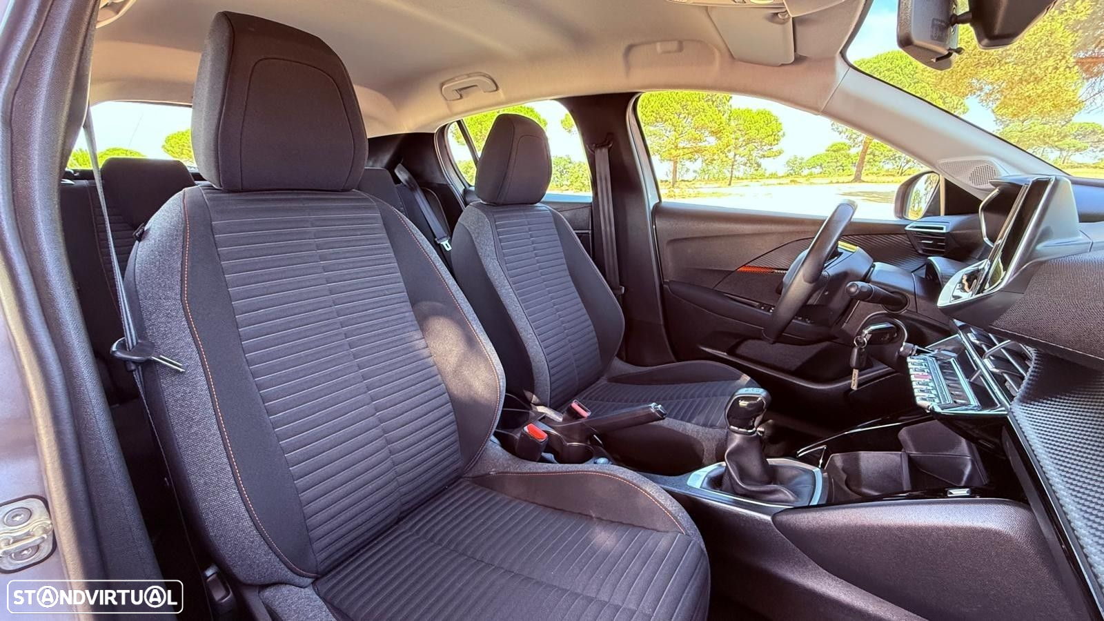 Peugeot 208 1.2 PureTech Active - 25