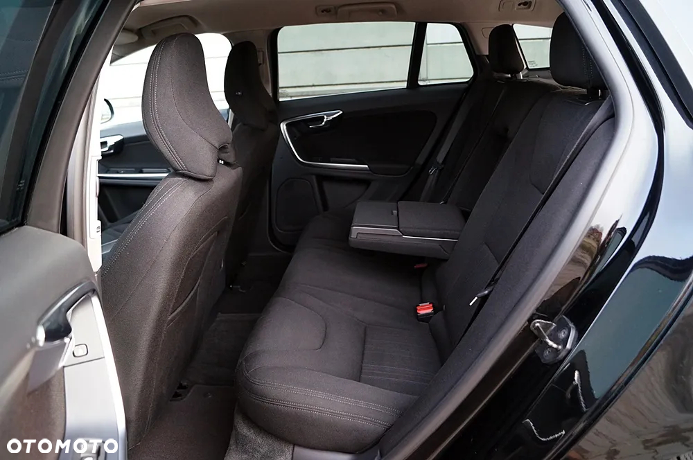 Volvo V60 - 23