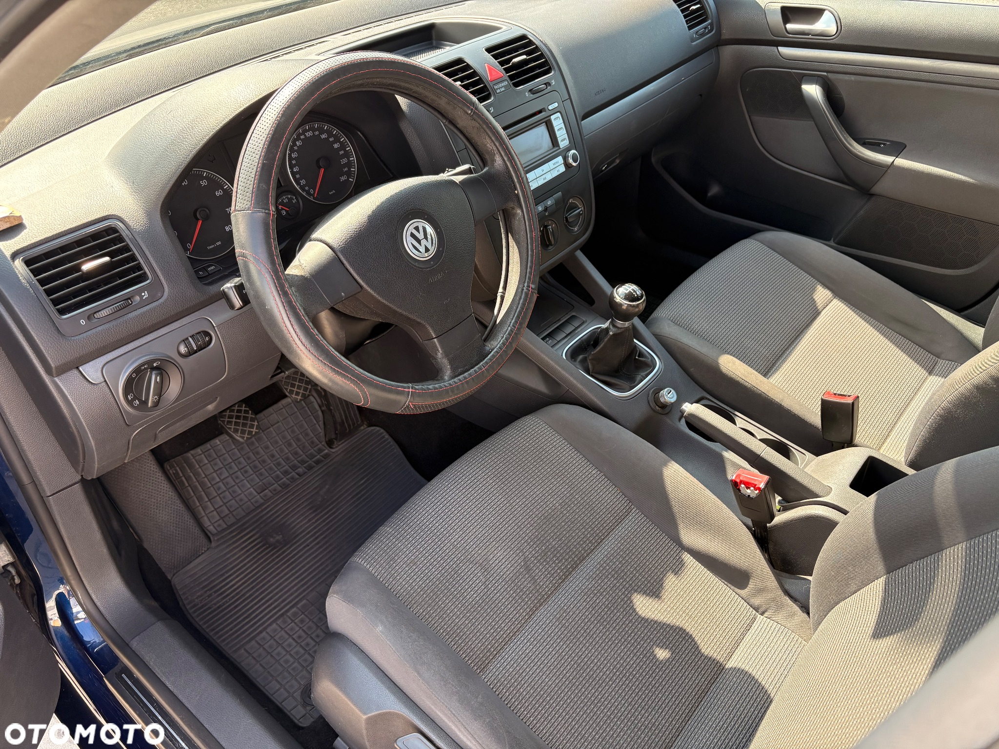 Volkswagen Jetta 1.6 FSI Comfortline - 9