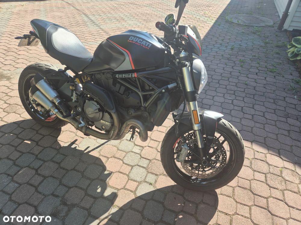 Ducati Monster - 5