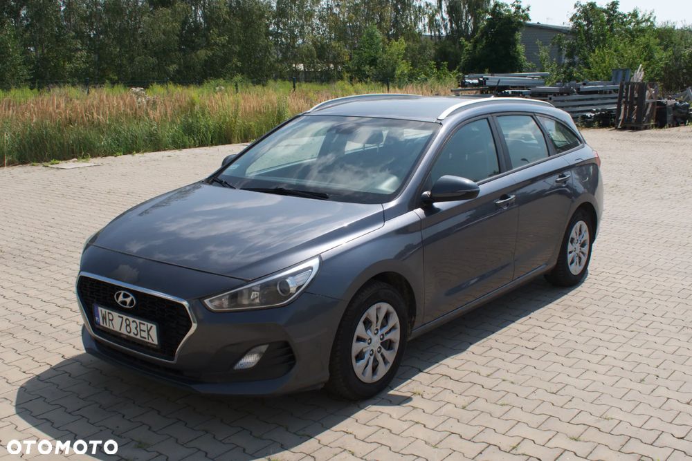 Hyundai i30 1.4 Comfort - 8