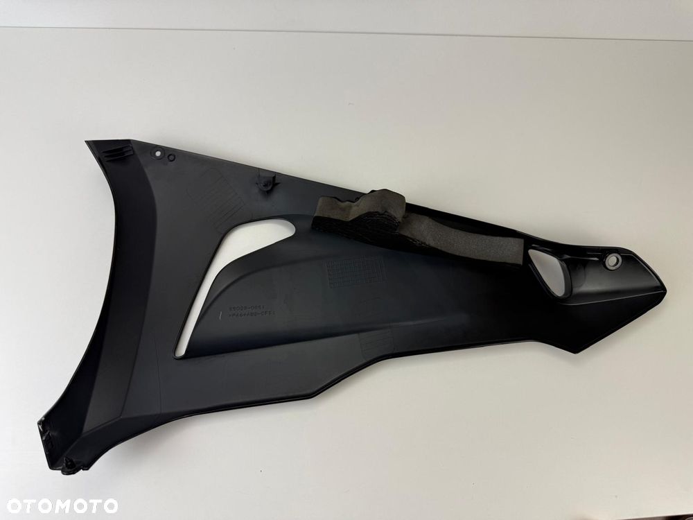 Prawy dolny pług owiewka Kawasaki ZX6R Ninja 2023+ - 15