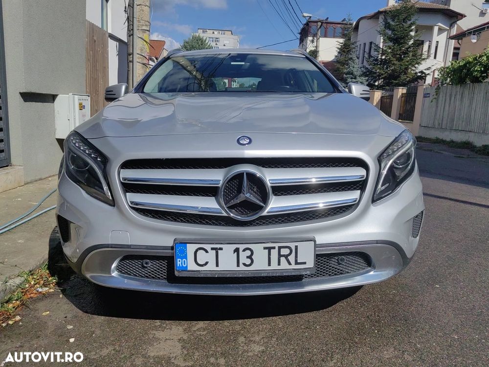 Mercedes-Benz GLA - 1