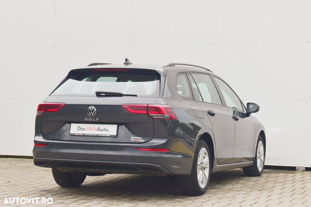 Volkswagen Golf Variant 2.0 TDI SCR DSG Life - 4