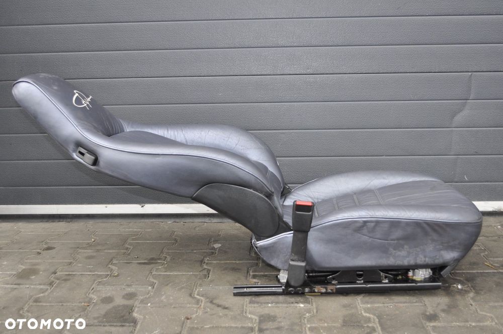 PORSCHE 911 II 930 COUPE FOTELE KANAPA SKÓRA ELEK - 21