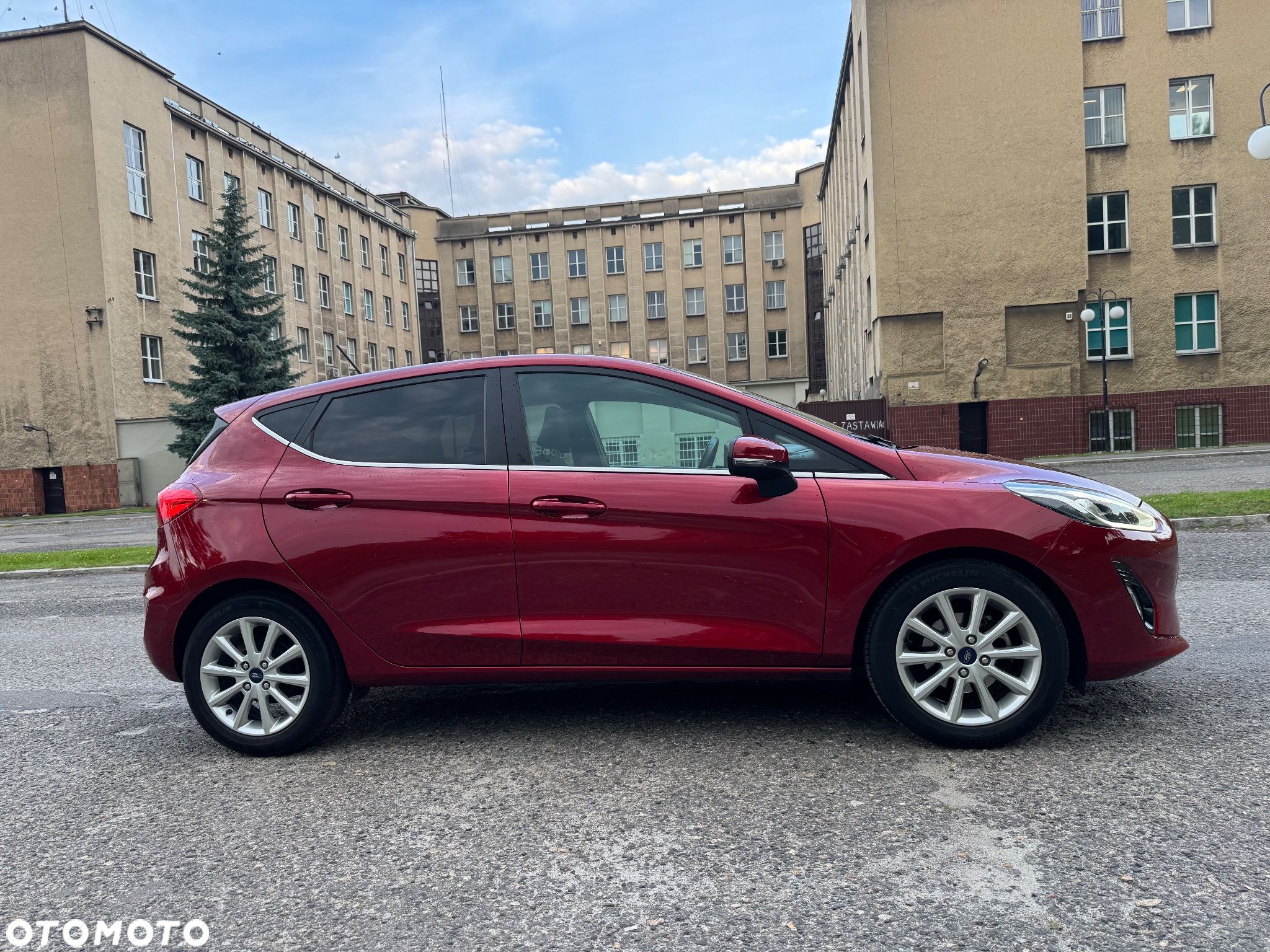 Ford Fiesta 1.0 EcoBoost Titanium ASS - 1