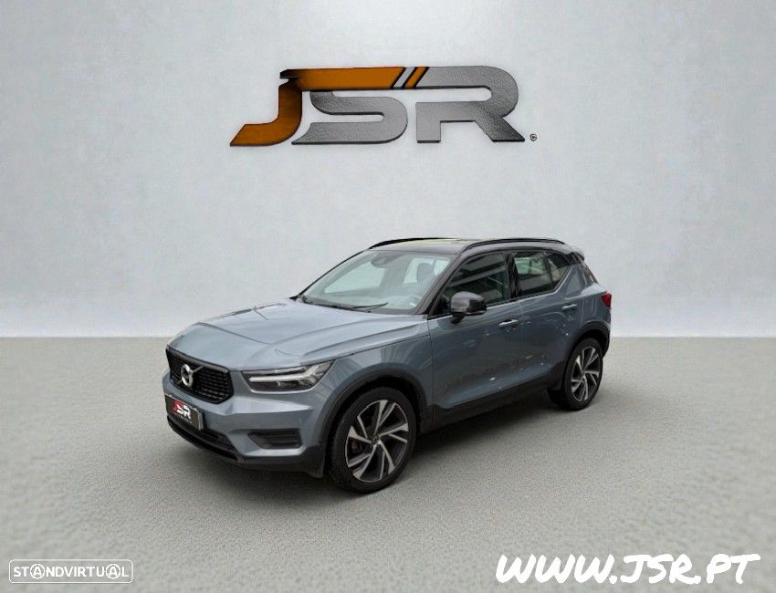 Volvo XC 40 2.0 D3 R-Design AWD Geartronic - 4