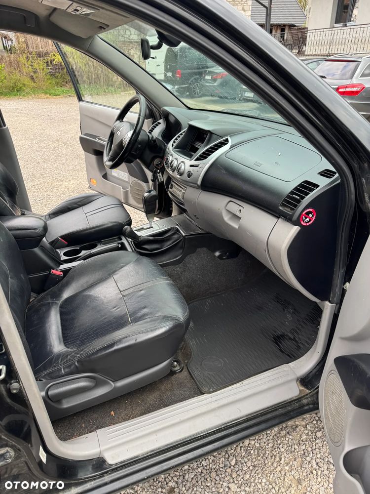 Toyota Hilux - 9