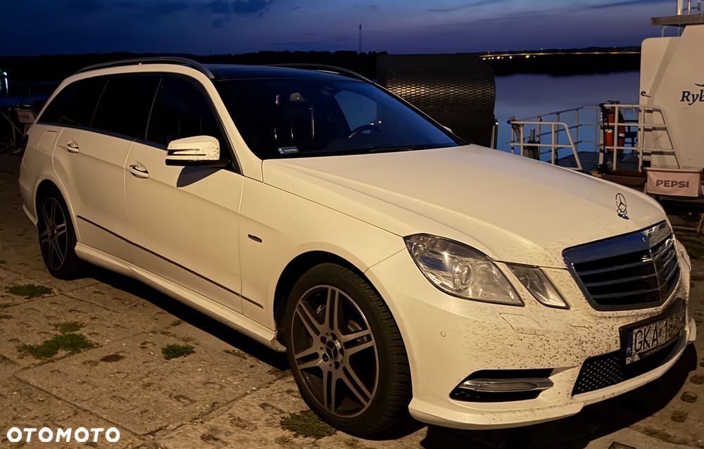 Mercedes-Benz Klasa E 500 4Matic BlueEFFICIENCY 7G-TRONIC Avantgarde - 1