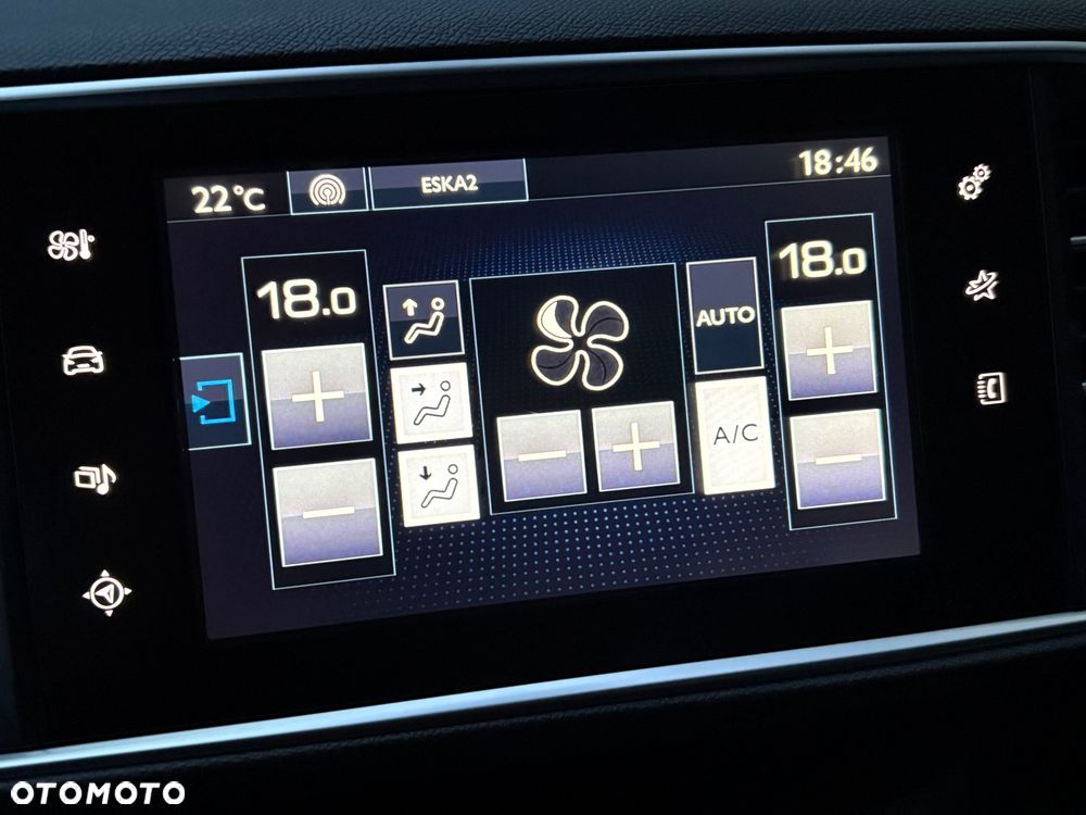 Peugeot 308 1.2 PureTech Allure S&S - 23
