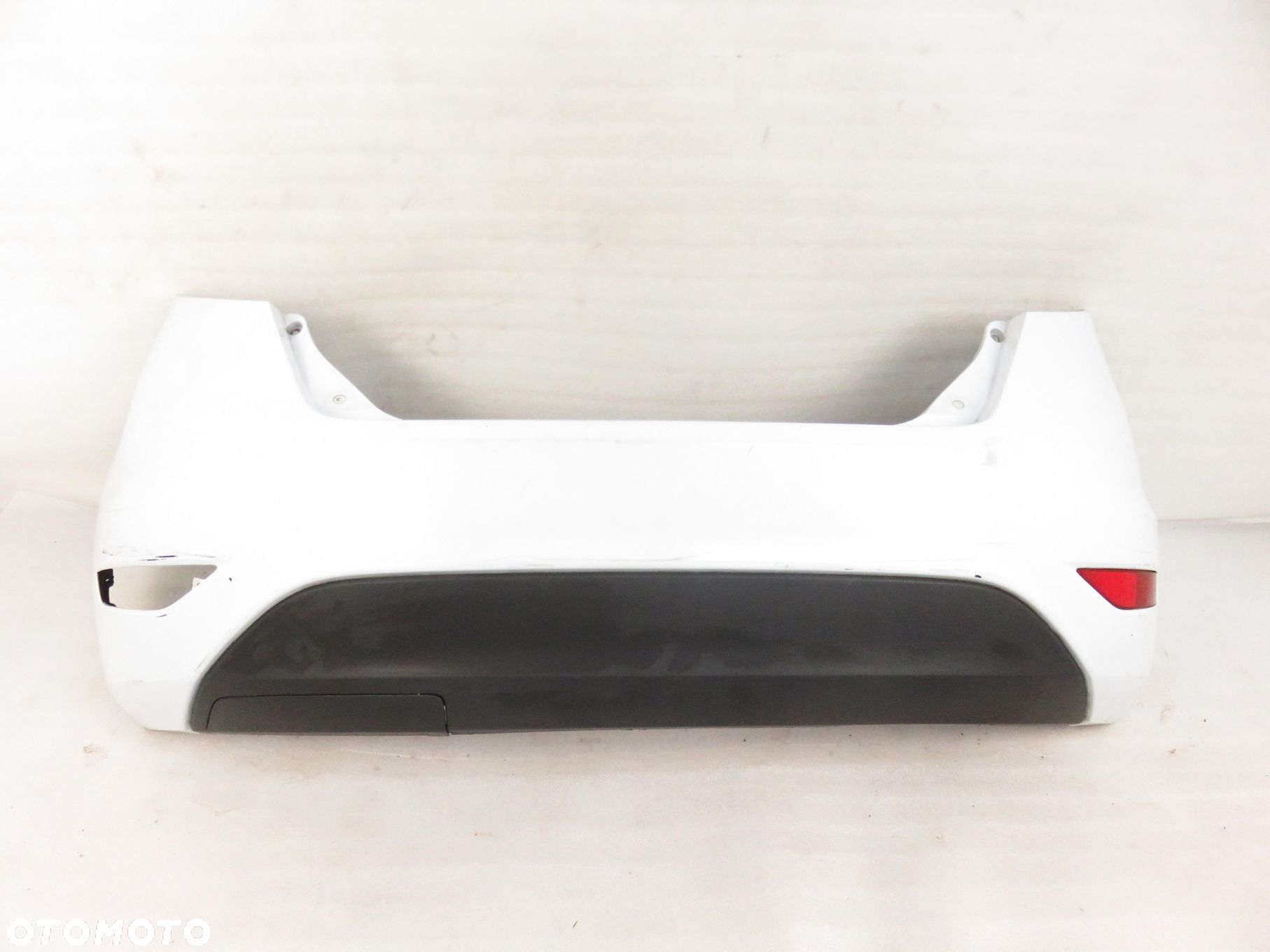 ZDERZAK TYŁ FORD FIESTA MK6 VI  H9 2008-2012 - 1