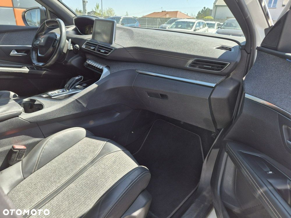 Peugeot 3008 BlueHDi 120 EAT6 Stop & Start Business Line - 12