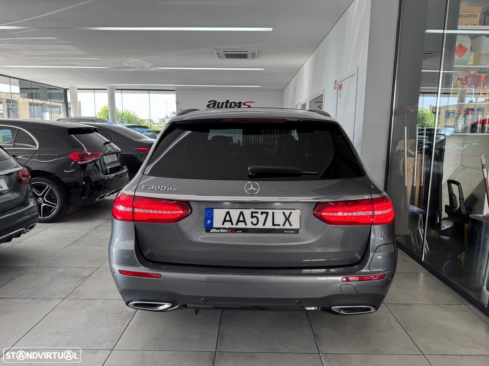 Mercedes-Benz E 300 de AMG Line - 11