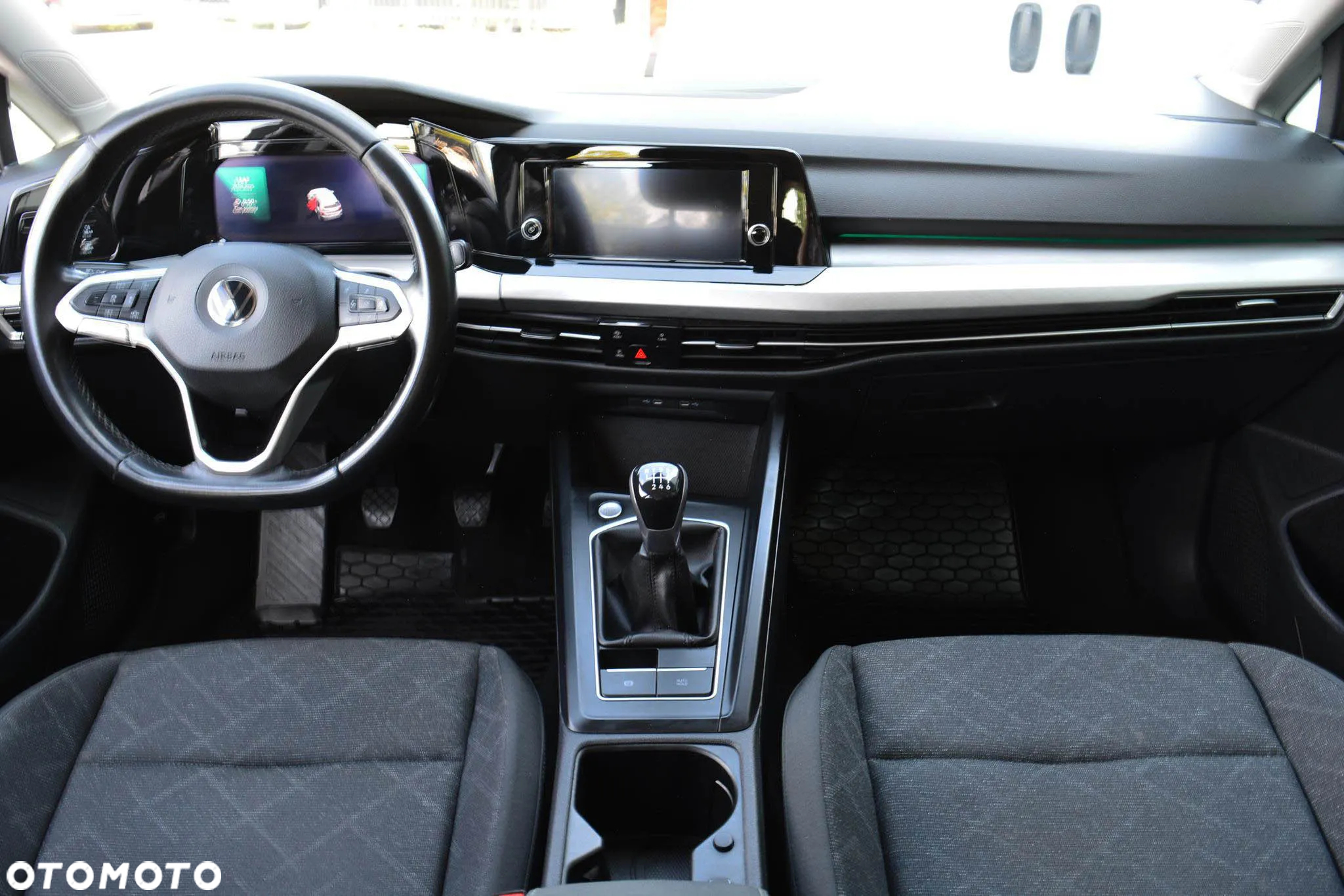 Volkswagen Golf VIII 1.5 TSI EVO Life - 13