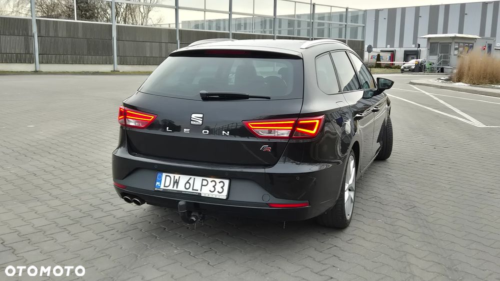 Seat Leon 2.0 TDI DPF Start&Stop FR - 4